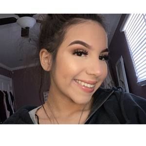 Meet your Posher, Marina